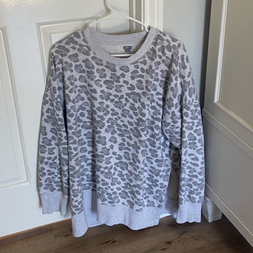 American Eagle Oversized Leopard Sweater